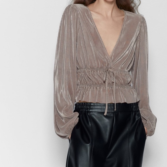 Zara Pleated Long Sleeve Ribbed Beige Top - Picture 1 of 5